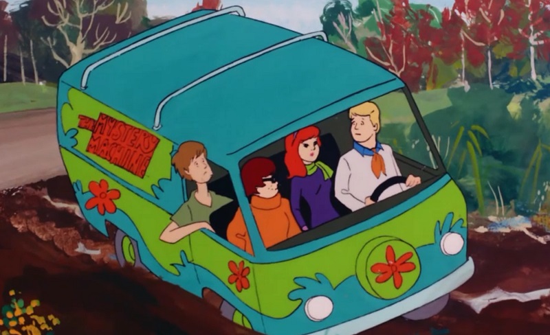 crashed mystery machine