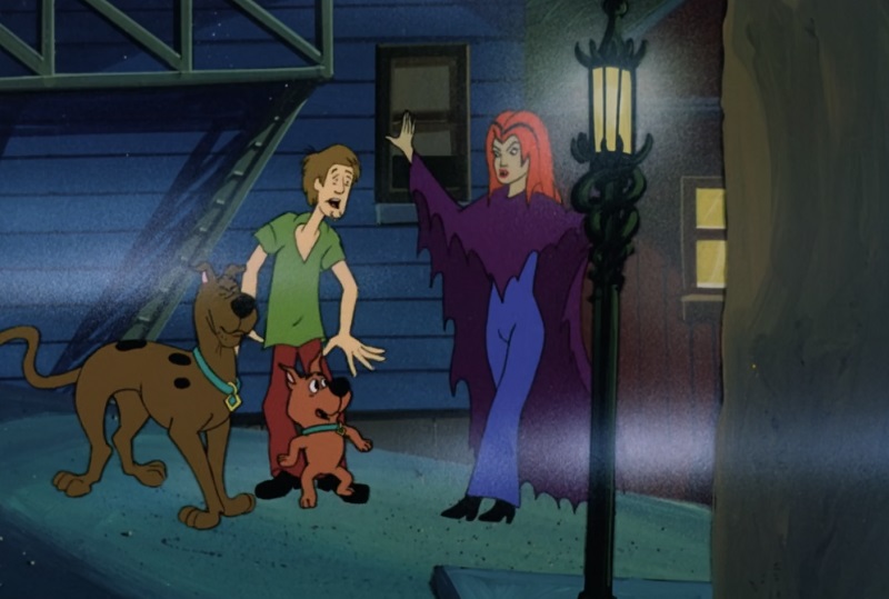 Lady Vampire scaring Shaggy and Scooby