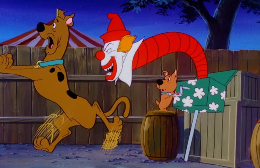 Clown scaring Scooby