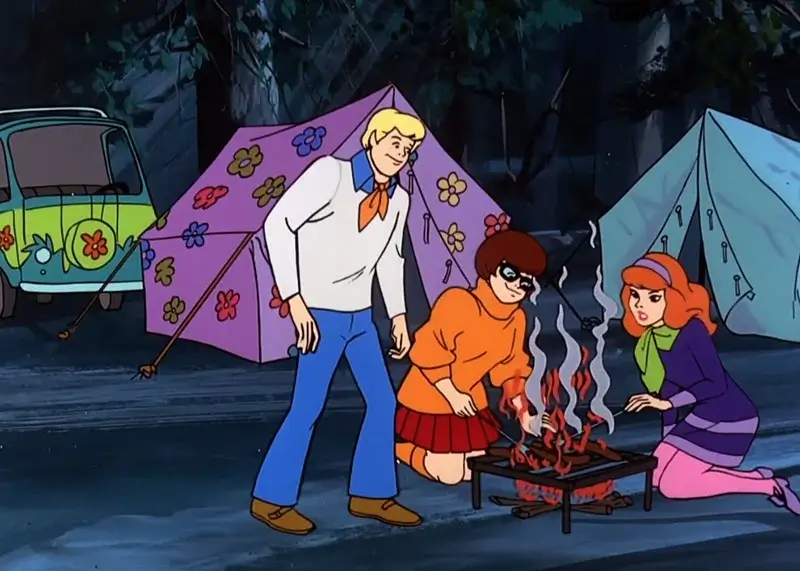 Fred, Daphne and Velma camping